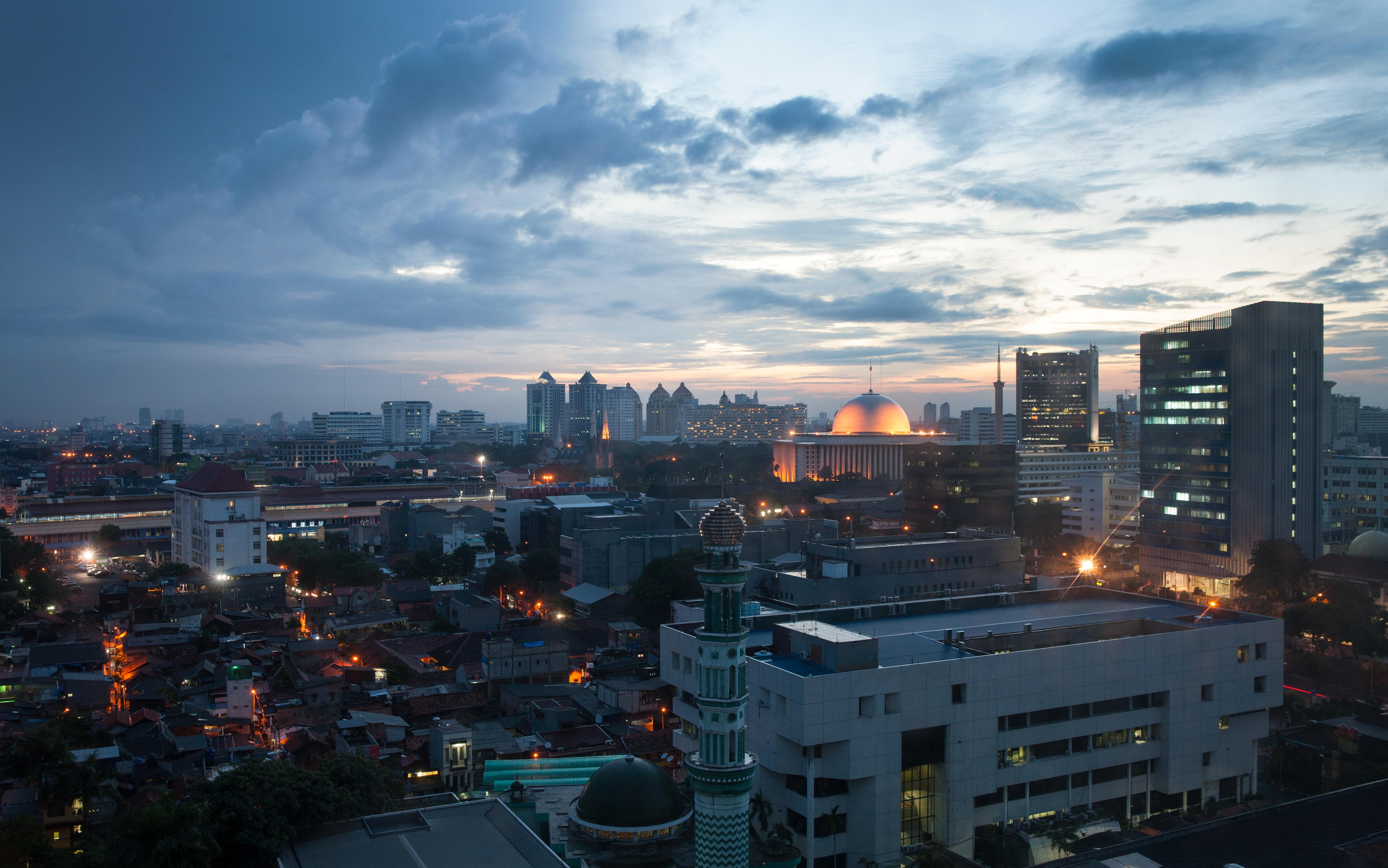 Moevenpick Hotel Jakarta City Centre Екстериор снимка