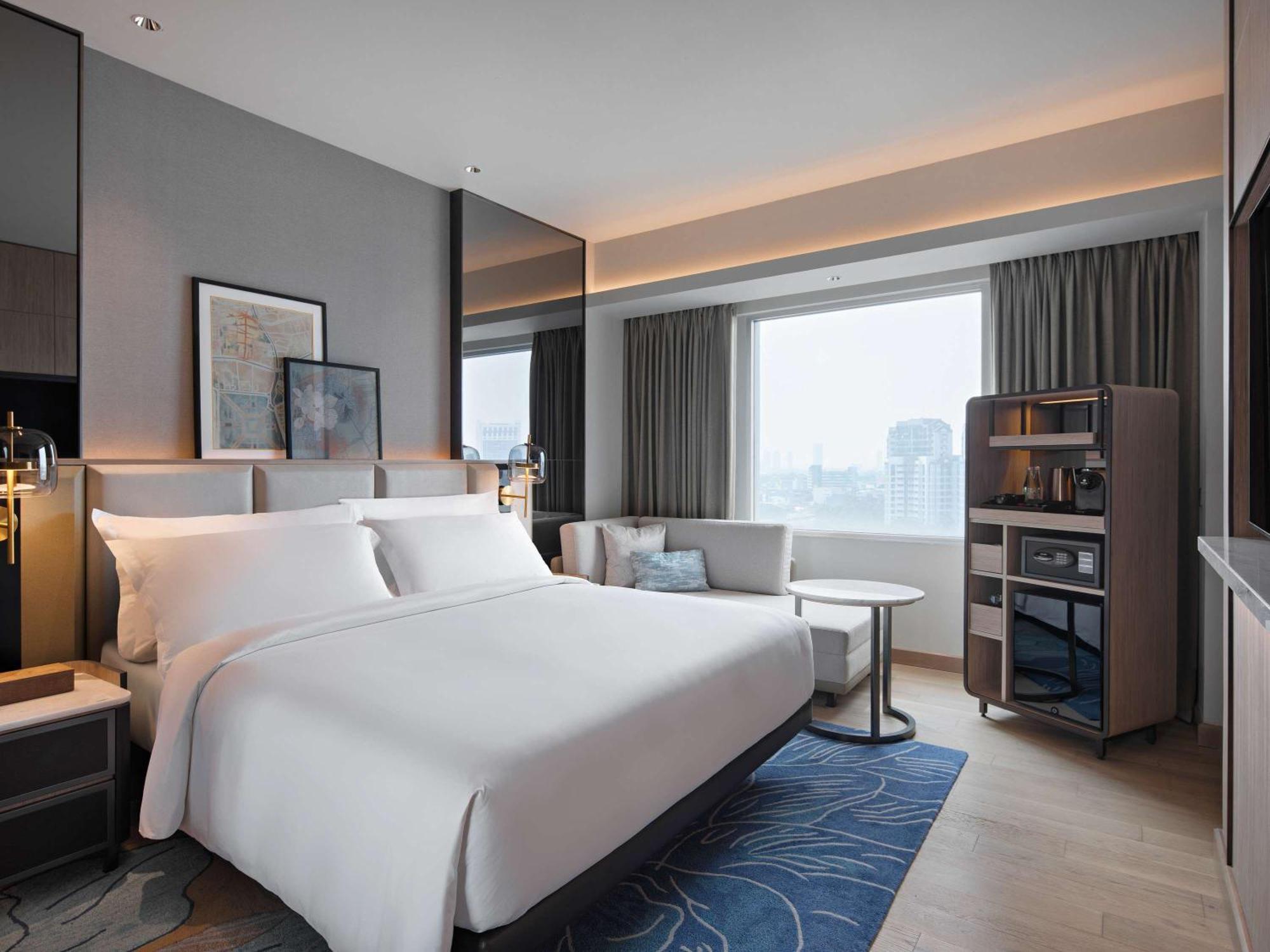 Moevenpick Hotel Jakarta City Centre Екстериор снимка