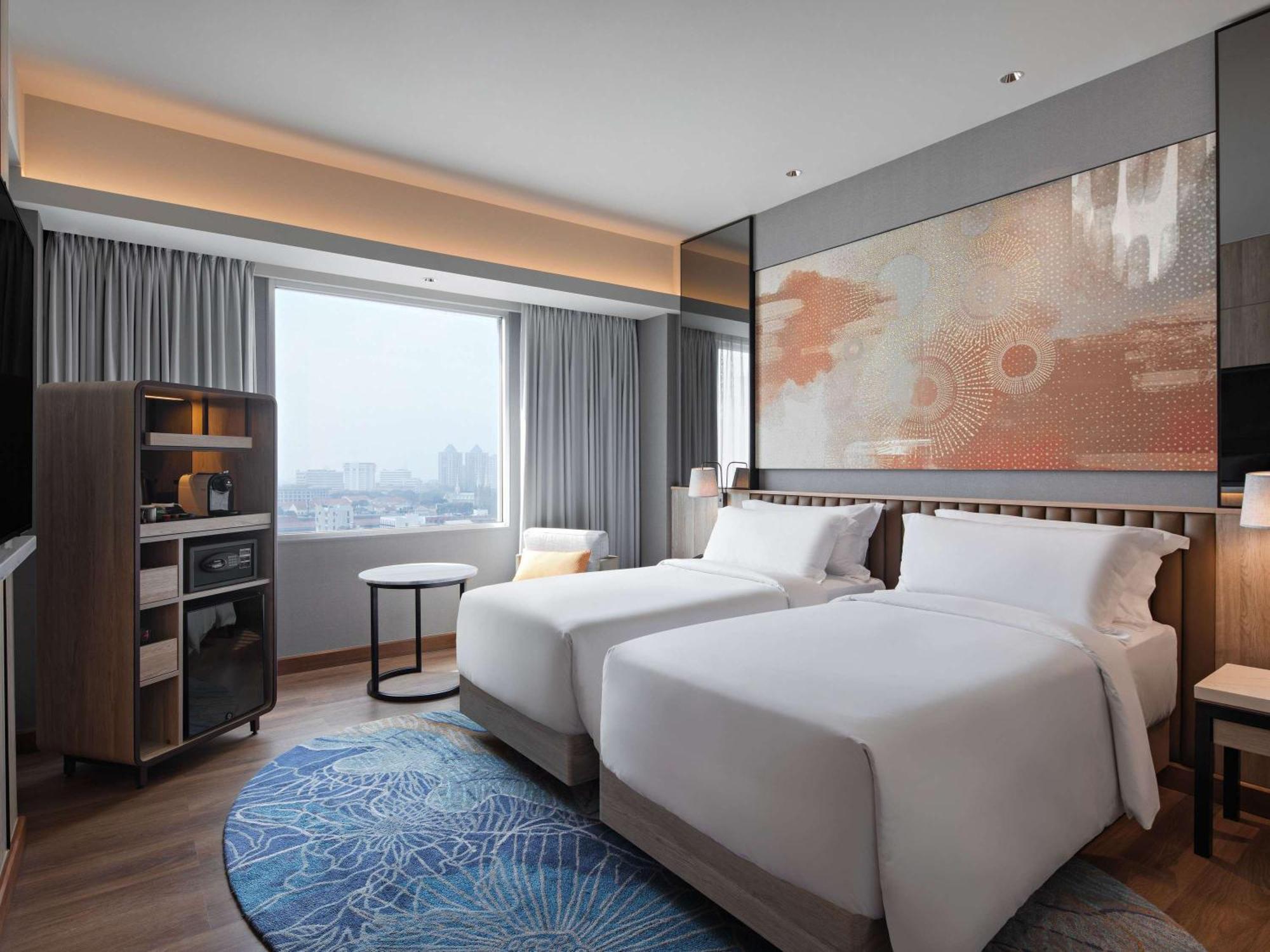 Moevenpick Hotel Jakarta City Centre Екстериор снимка